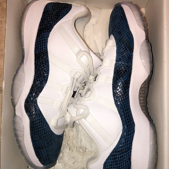 jordan 11 snakeskin gs